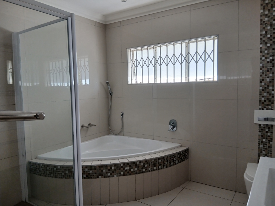 5 Bedroom Property for Sale in Dawn Eastern Cape